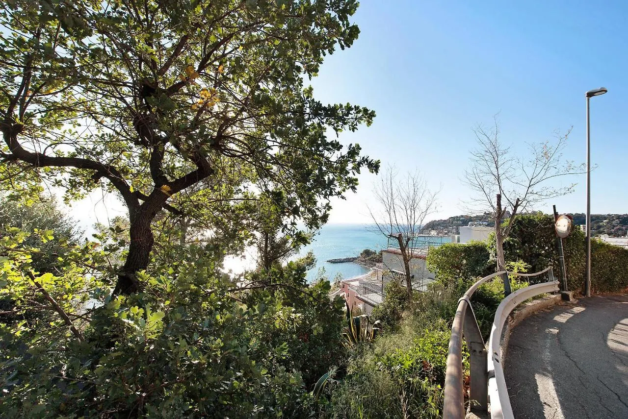 Valeria 3- Arenzanohost Apartment Italy