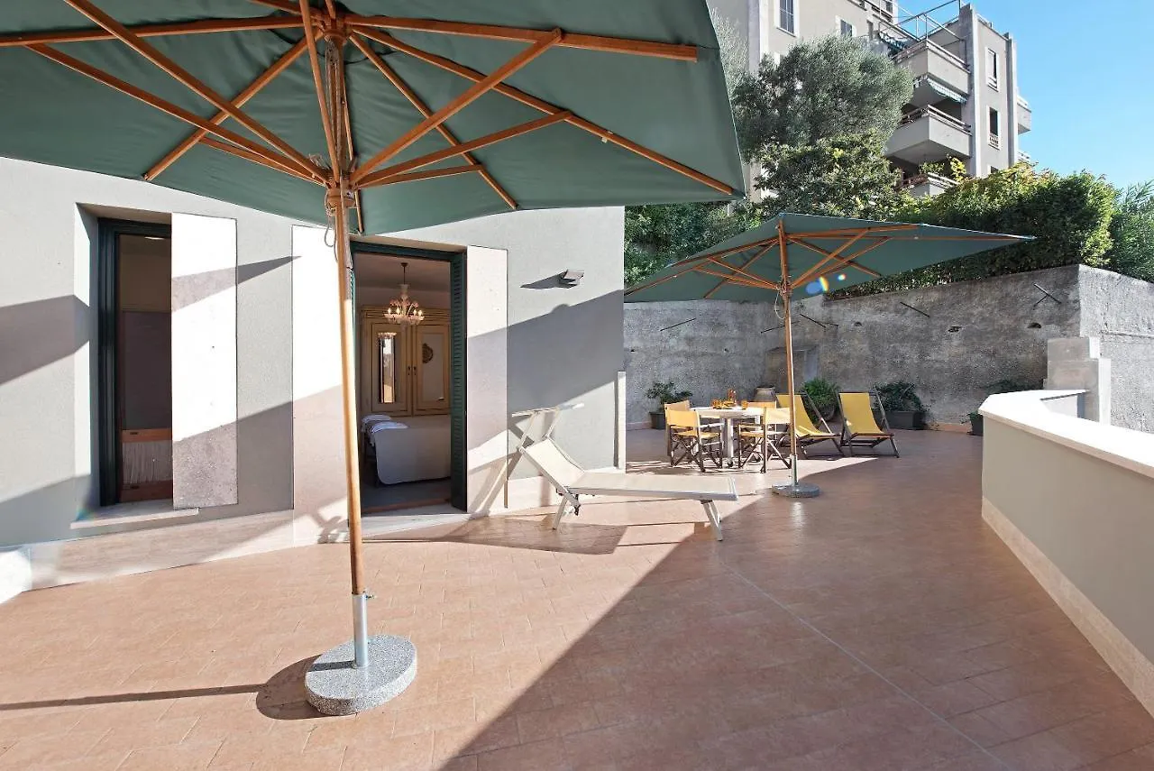 Valeria 3- Arenzanohost Apartment